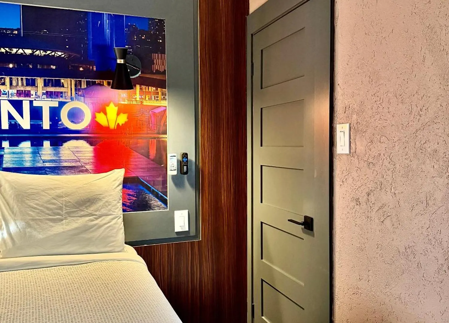 Hotel Royal Oak Inn Toronto