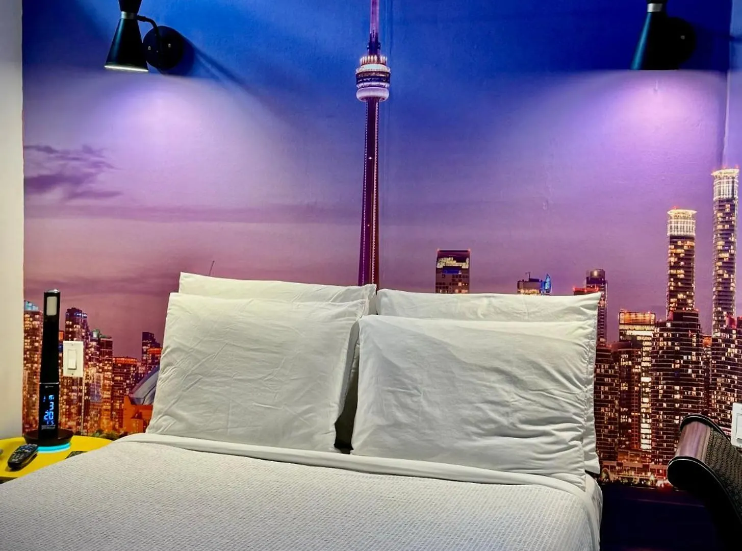 Hotel Royal Oak Inn Toronto