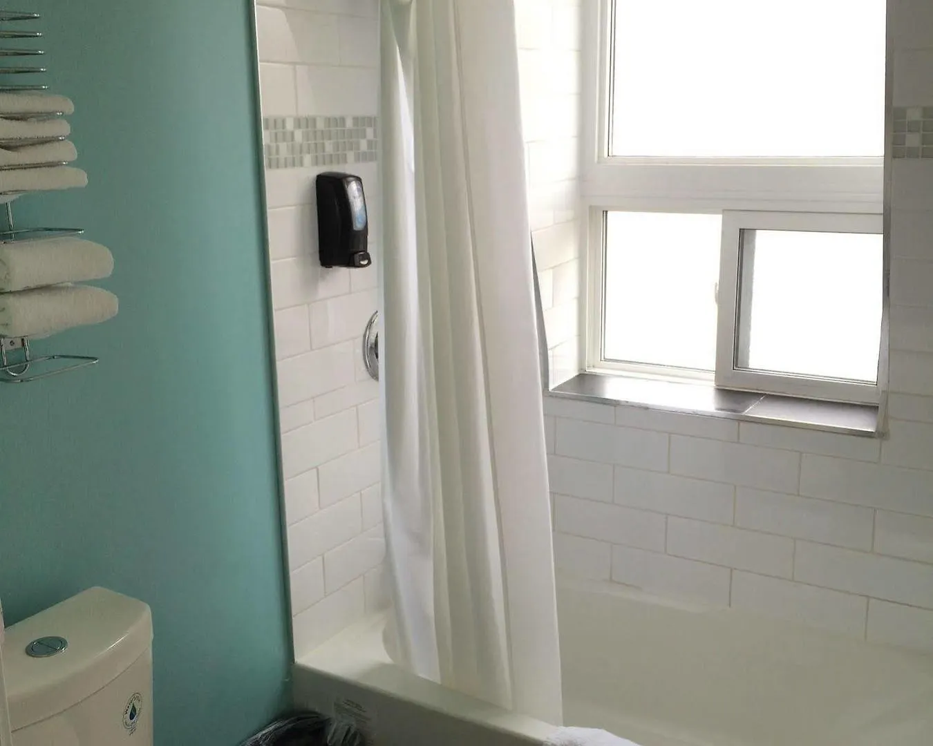 Royal Oak Inn Toronto Hotel