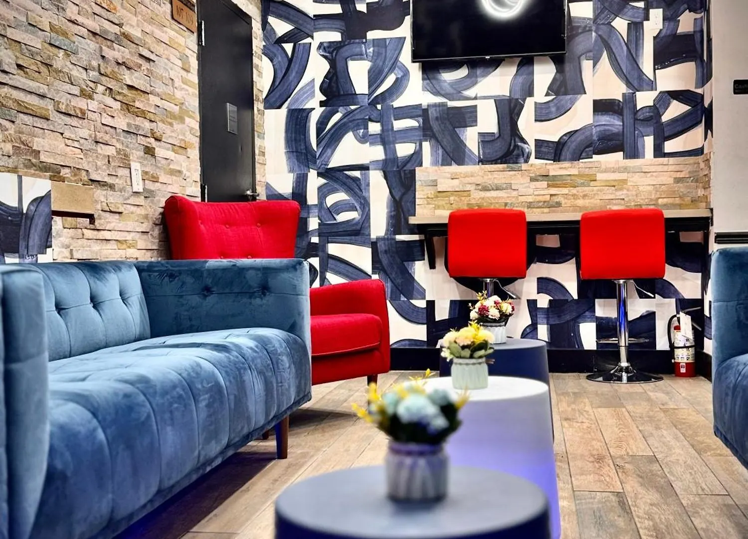 ロイヤル オーク イン トロント ホテル