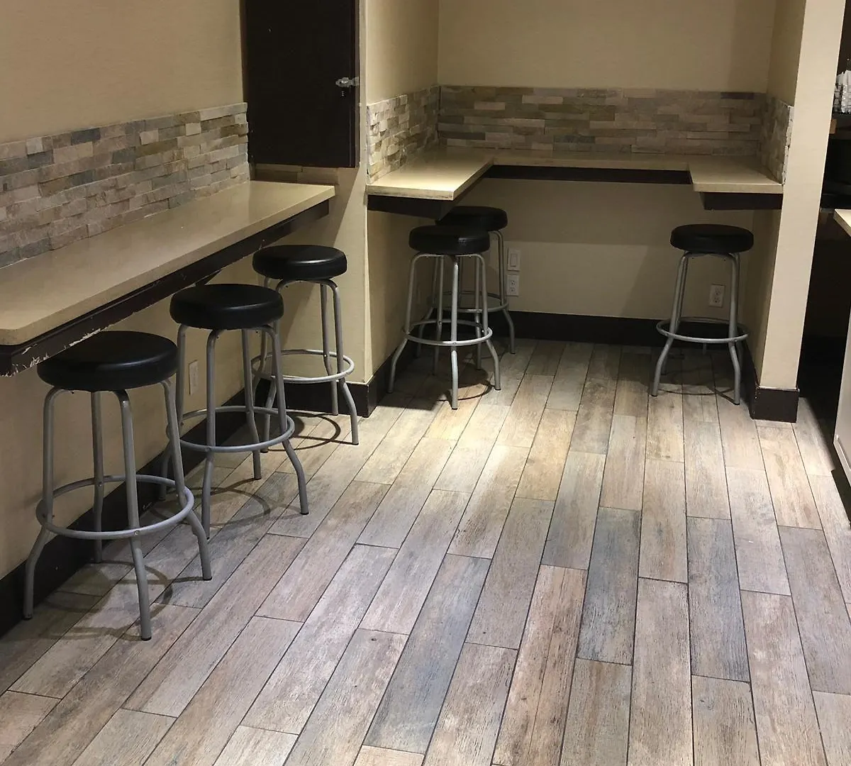 ホテル ロイヤル オーク イン トロント