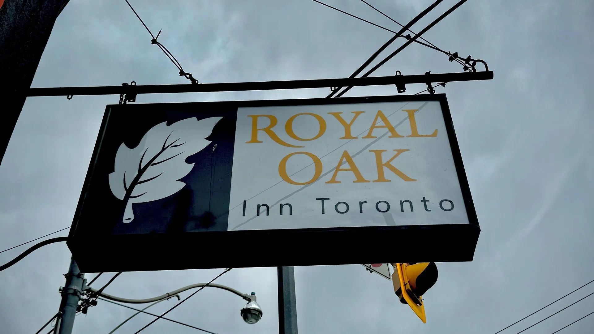 ホテル ロイヤル オーク イン トロント