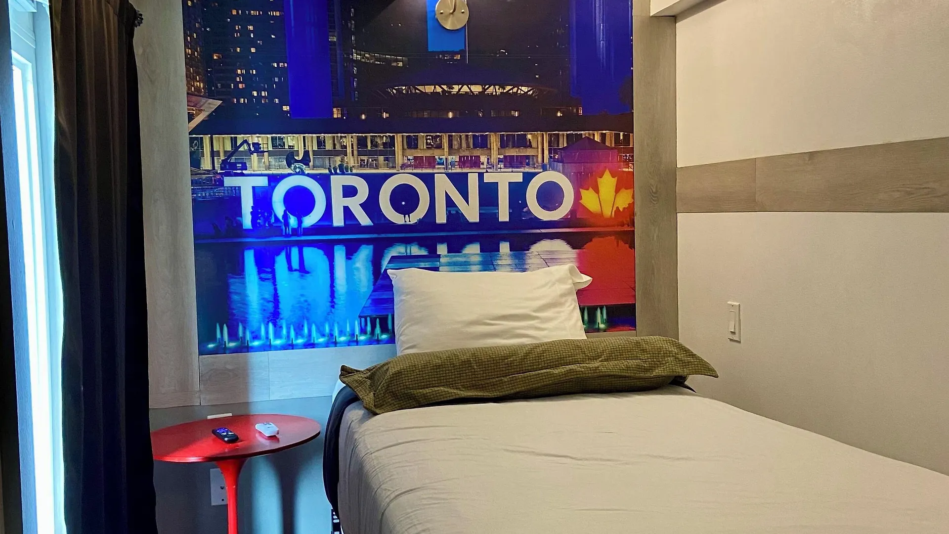 ロイヤル オーク イン トロント 2*,