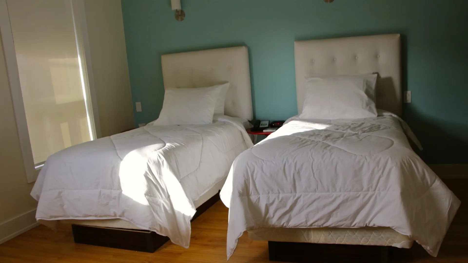 ホテル ロイヤル オーク イン トロント